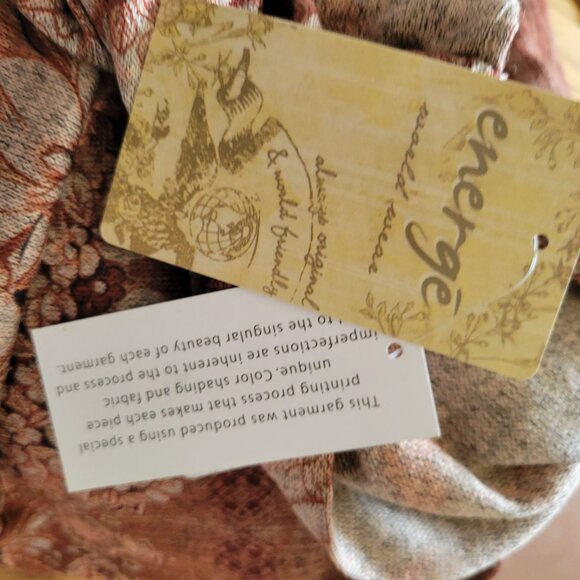 Floral Print V-Neck Asymmetrical Hem Tunic Top By Energe M Lightweight Knit - Picture 5 of 7